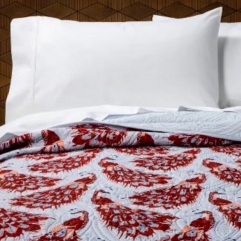 NWT Opalhouse Medallion Peacock Stitch Quilt